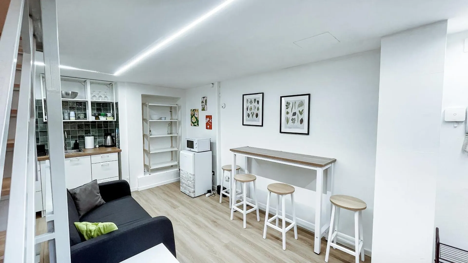 Watt Industrial Loft - Navigli District, Milano Apartment 0*, Milan